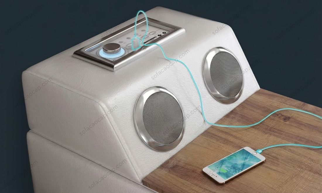 Giường thông minh GM45 tích hợp cổng sạc USB ngay phía đầu giường 