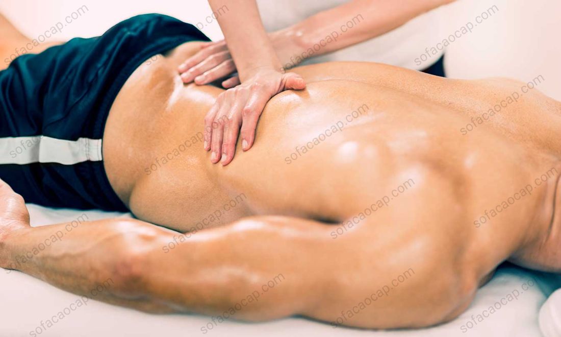 Tác dụng của massage thể thao là gì? Đó là giúp các vùng cơ căng cứng được giải phóng hoàn toàn, giảm đau nhức sau khi tập luyện thể dục, thể thao 
