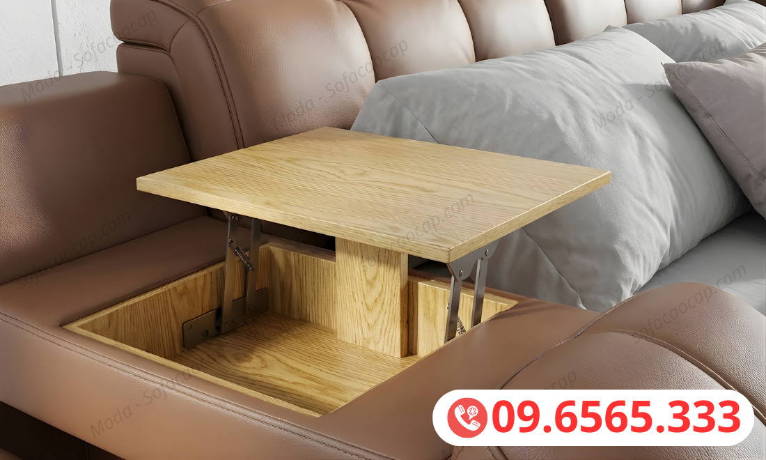 Bàn gỗ để ngồi làm việc, đọc sách, viết nhật ký 